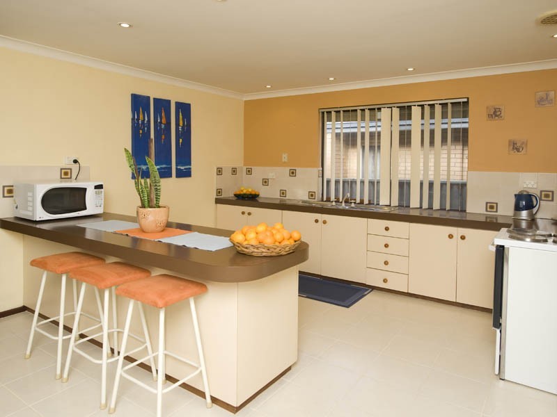 36 Alderley Square, Wilson WA 6107