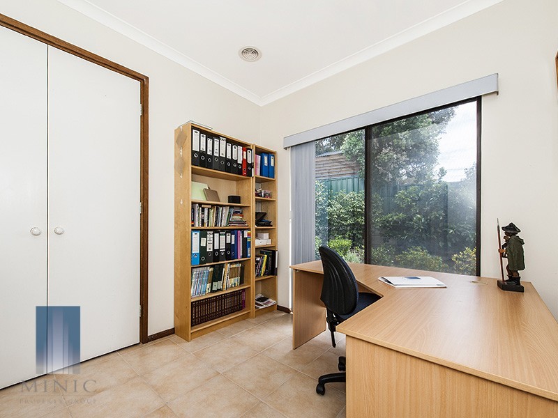 9 Connelly Way, Booragoon WA 6154