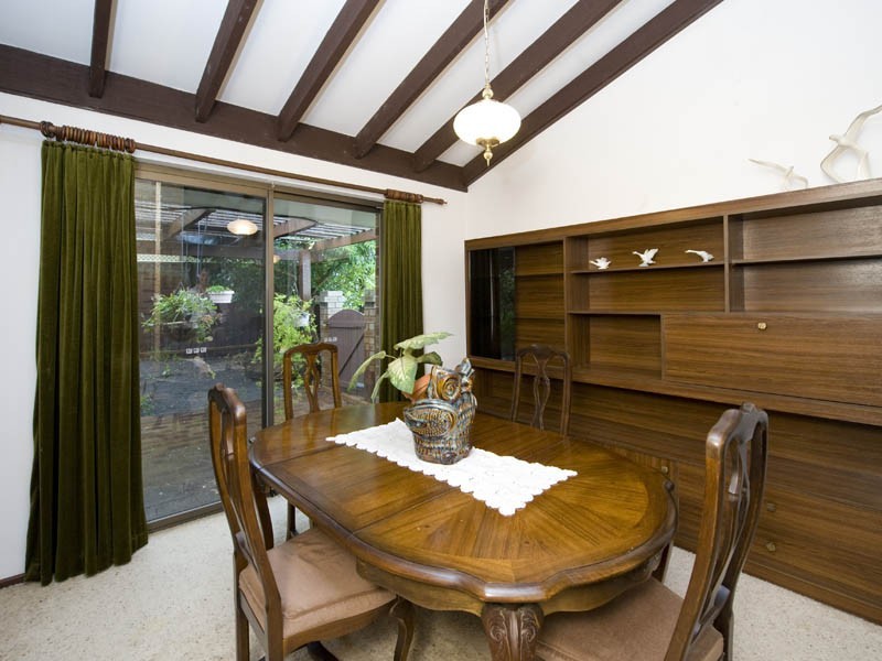 4 Bernier Road, Shelley WA 6148