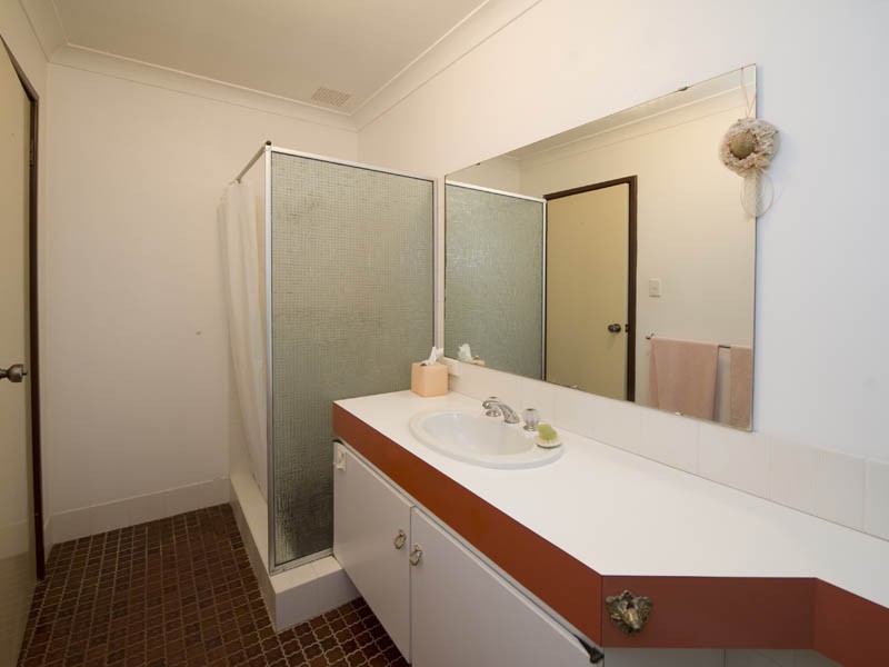 4 Bernier Road, Shelley WA 6148