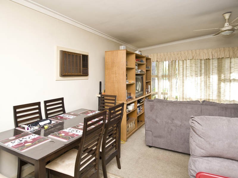 20 Knutsford Avenue, Rivervale WA 6103