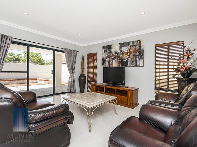 115A Manning Road, Manning WA 6152