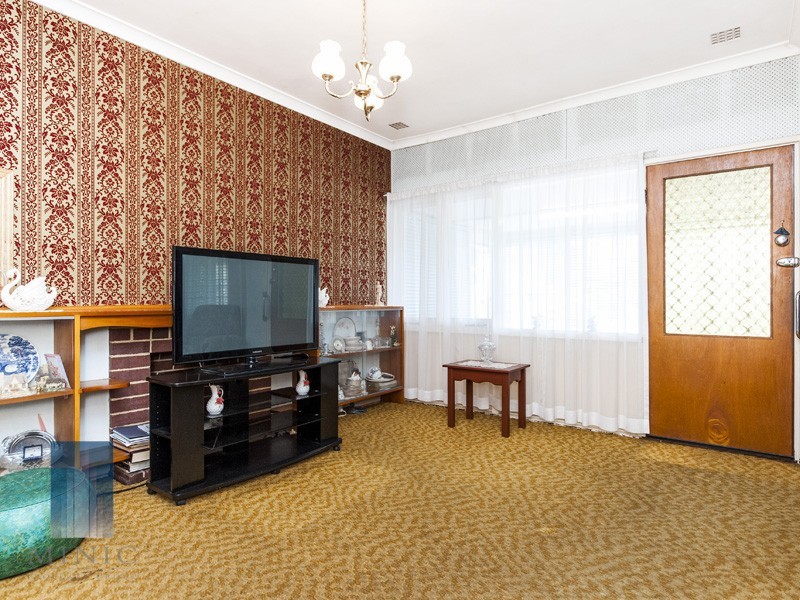 30 McManus Street, Wilson WA 6107