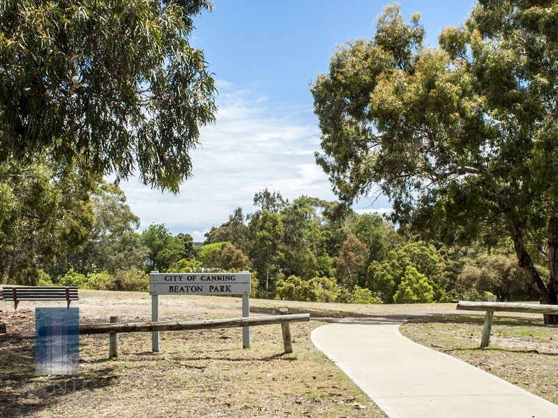 30 McManus Street, Wilson WA 6107