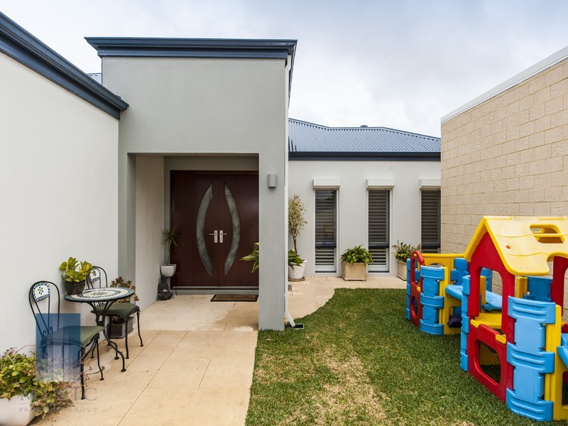 105C Nicholson Road, Lynwood WA 6147