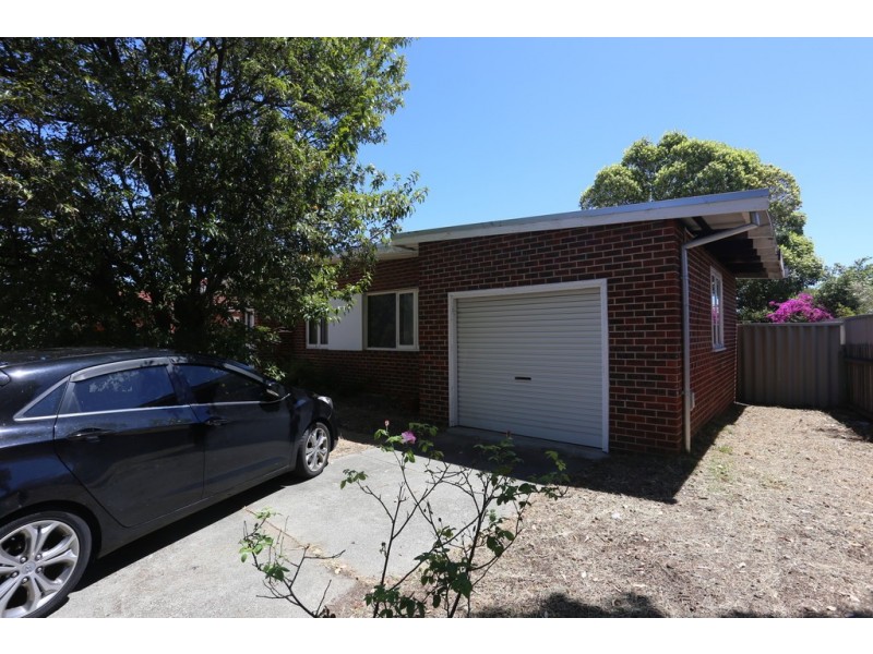 37 Welwyn Avenue, Manning WA 6152