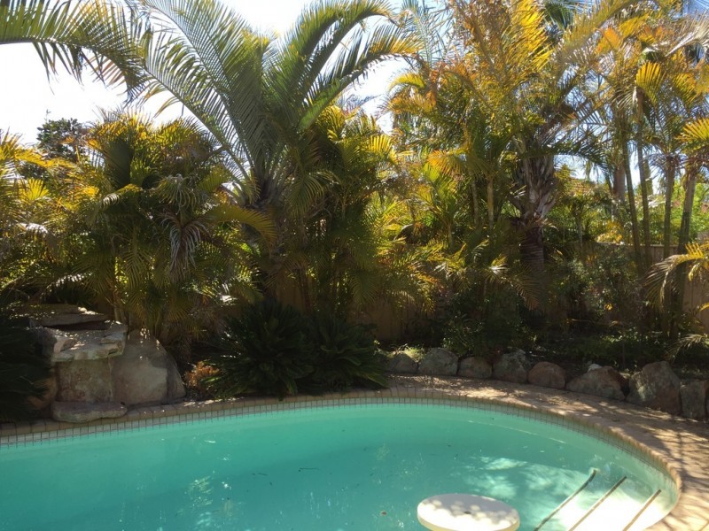 18 Bremner Circle, Canning Vale WA 6155