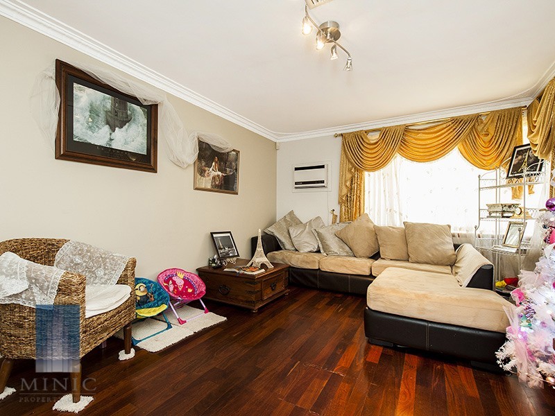 79 Alderley Square, Wilson WA 6107