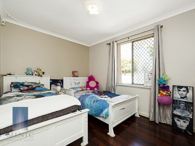 79 Alderley Square, Wilson WA 6107