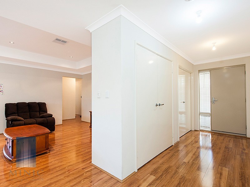 2/20 Amstey Street, Riverton WA 6148