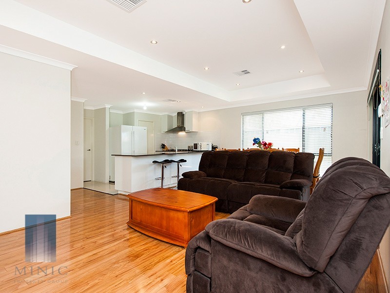 2/20 Amstey Street, Riverton WA 6148