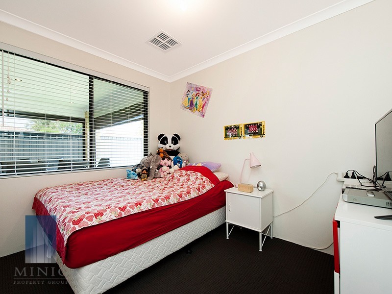 2/20 Amstey Street, Riverton WA 6148