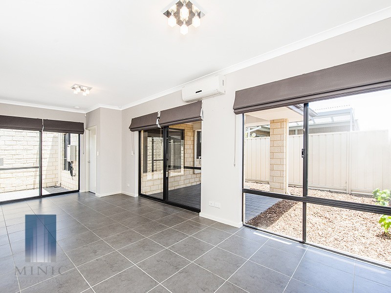 36 Oman Pass, Canning Vale WA 6155