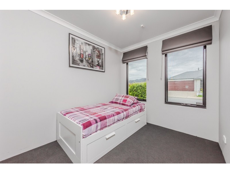 36 Oman Pass, Canning Vale WA 6155