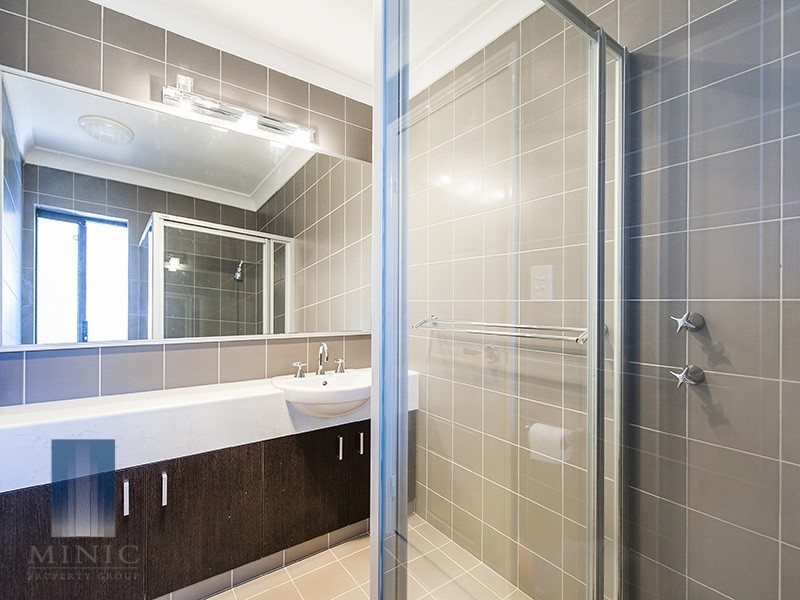 36 Oman Pass, Canning Vale WA 6155