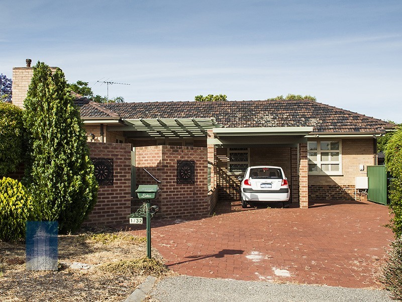 1/32 Emily Steet, St James WA 6102