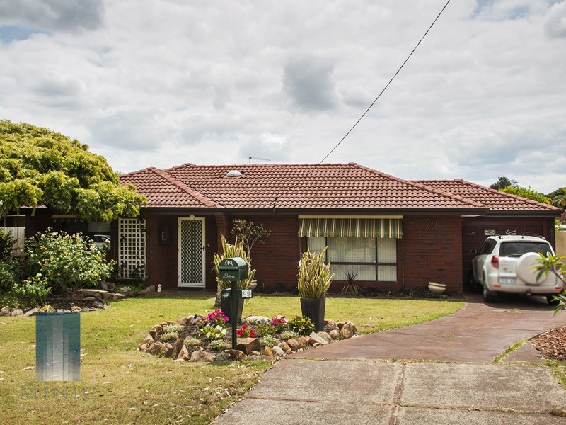 29 Lofoten Way, Ferndale WA 6148