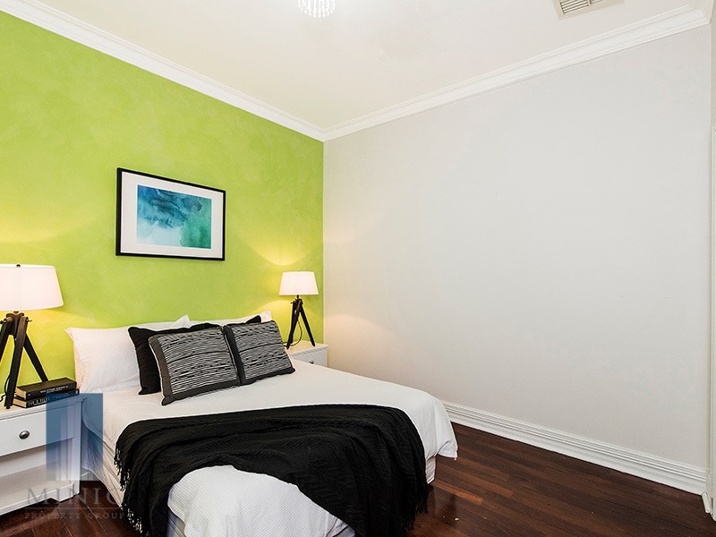 7 Isabella Crescent, Manning WA 6152