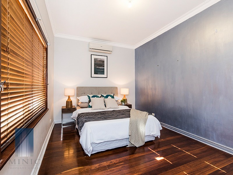 7 Isabella Crescent, Manning WA 6152
