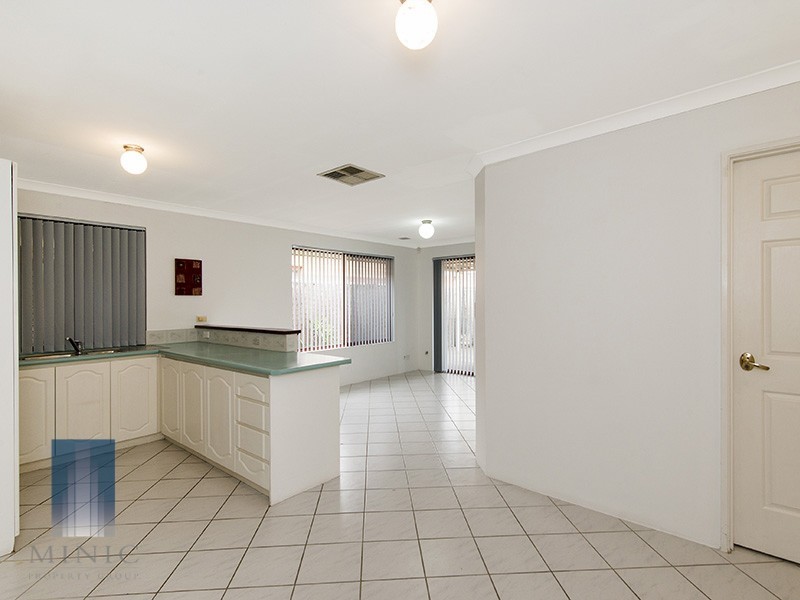 36 Crawford Street, Cannington WA 6107