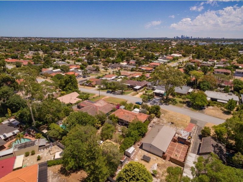 33 Rhonda Avenue, Willetton WA 6155