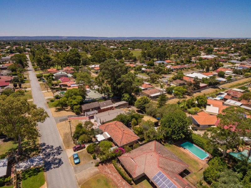 33 Rhonda Avenue, Willetton WA 6155