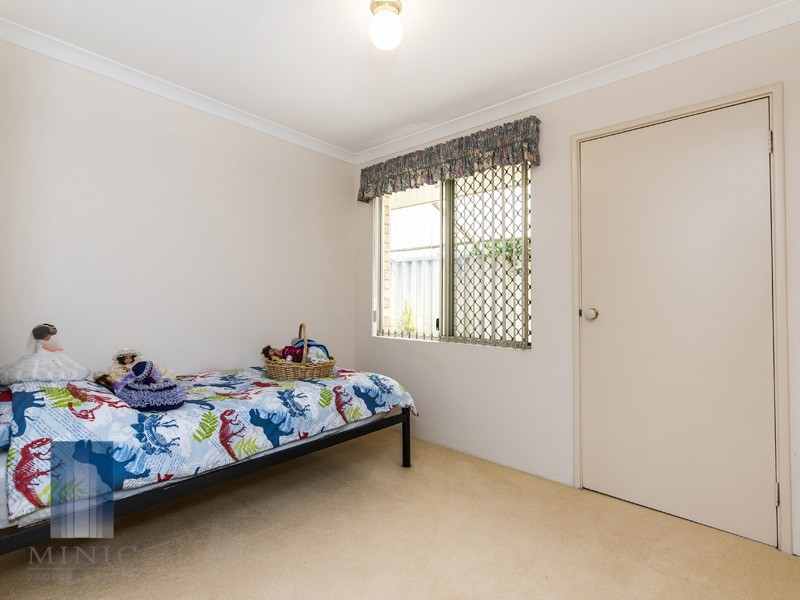 4 Foreshore Entrance, Wilson WA 6107