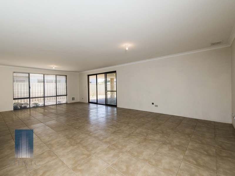 45 Concord Terrace, Atwell WA 6164