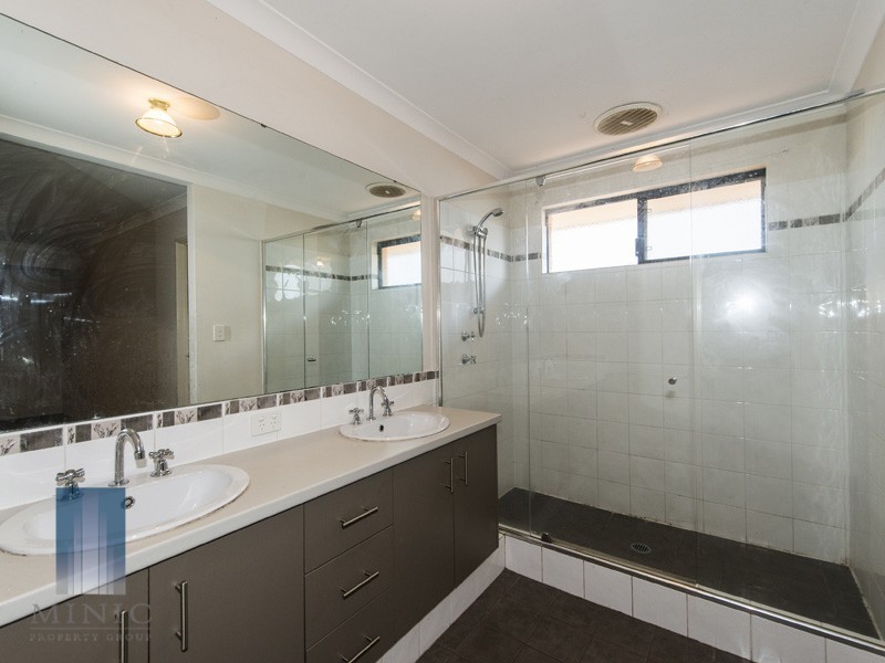 45 Concord Terrace, Atwell WA 6164