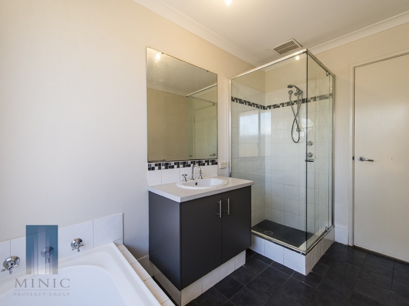 45 Concord Terrace, Atwell WA 6164