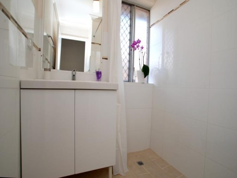 14 MEADOWBROOK DRIVE, Parkwood WA 6147