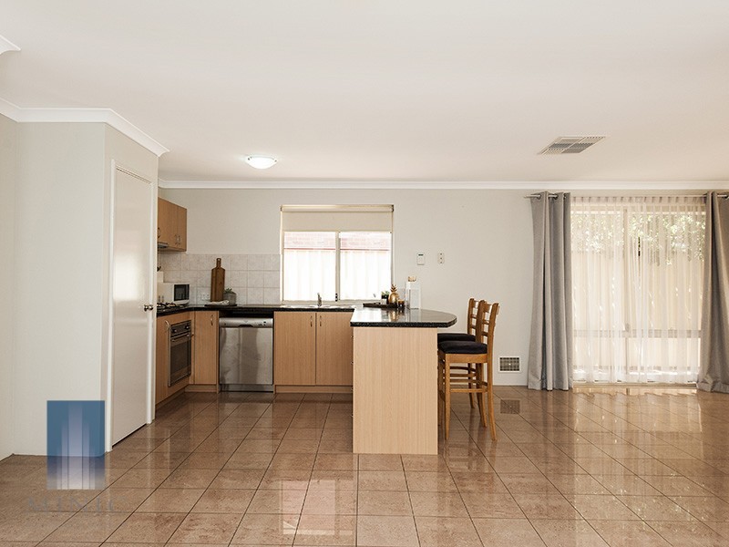 28 Hooson Way, Wilson WA 6107