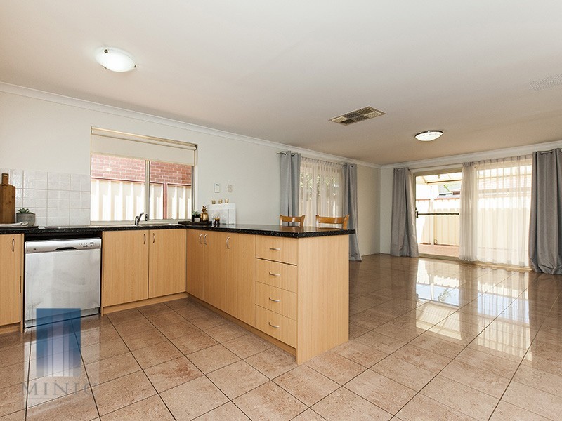 28 Hooson Way, Wilson WA 6107