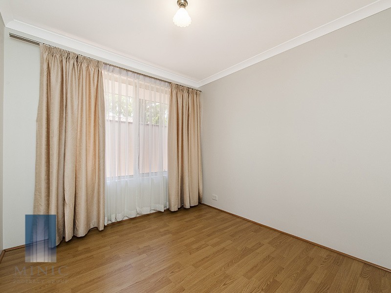 28 Hooson Way, Wilson WA 6107