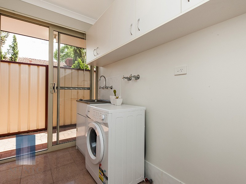 28 Hooson Way, Wilson WA 6107