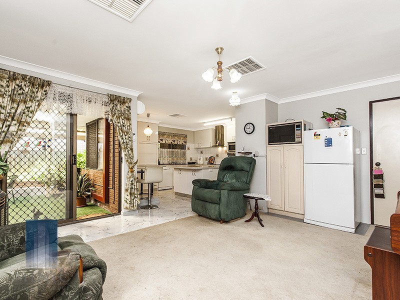 77 Fern Road, Wilson WA 6107