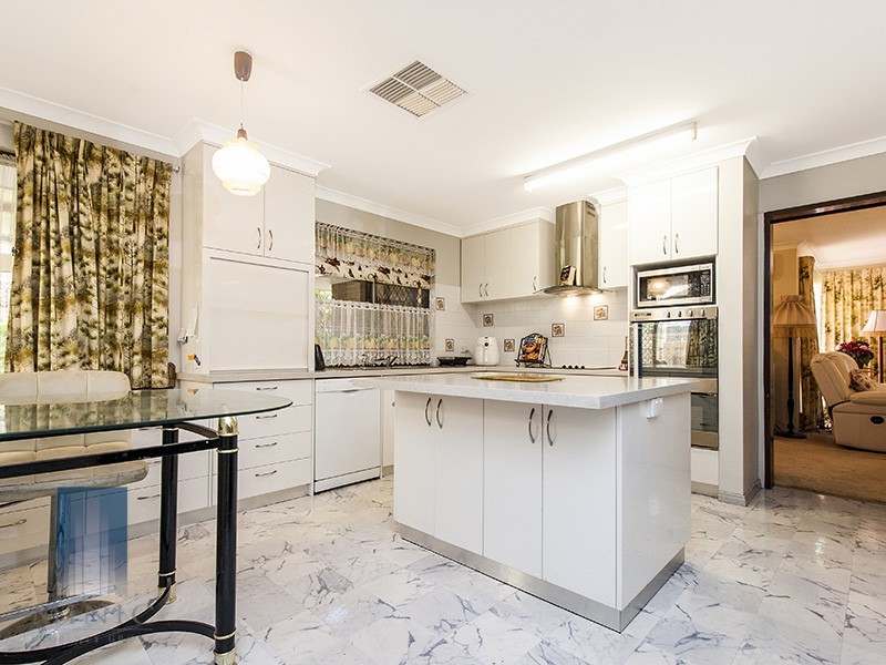 77 Fern Road, Wilson WA 6107