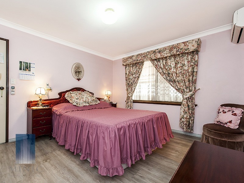77 Fern Road, Wilson WA 6107