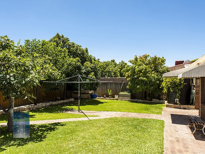 77 Fern Road, Wilson WA 6107