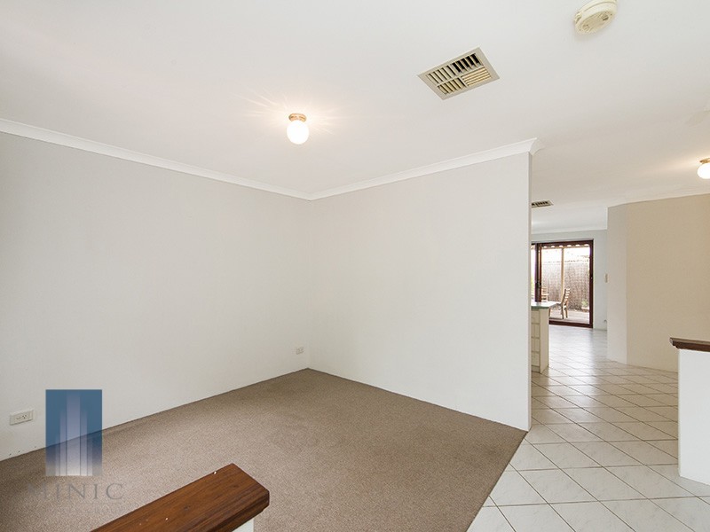 36 Crawford Street, Cannington WA 6107