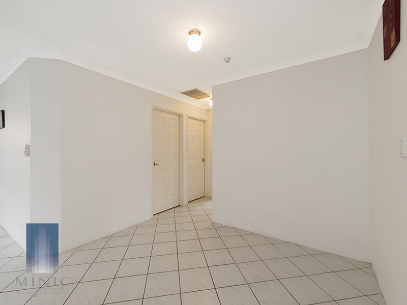 36 Crawford Street, Cannington WA 6107