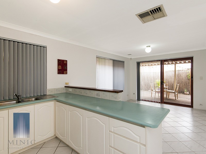 36 Crawford Street, Cannington WA 6107