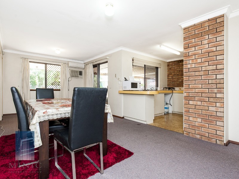 10 Blenny Close, Cannington WA 6107