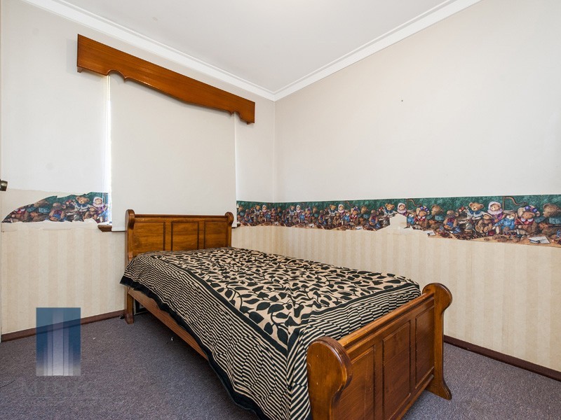 10 Blenny Close, Cannington WA 6107