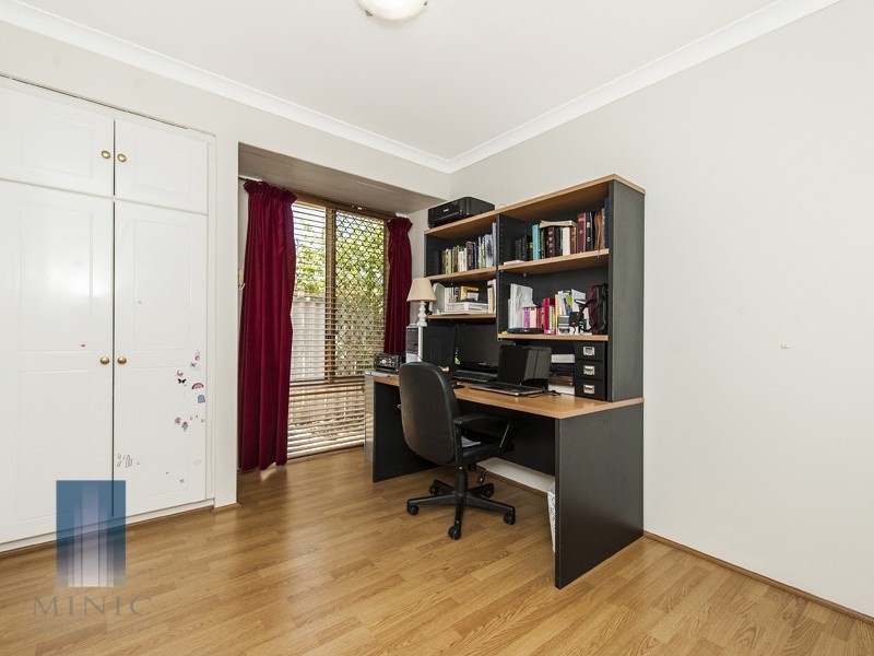 81 Collins Road, Willetton WA 6155