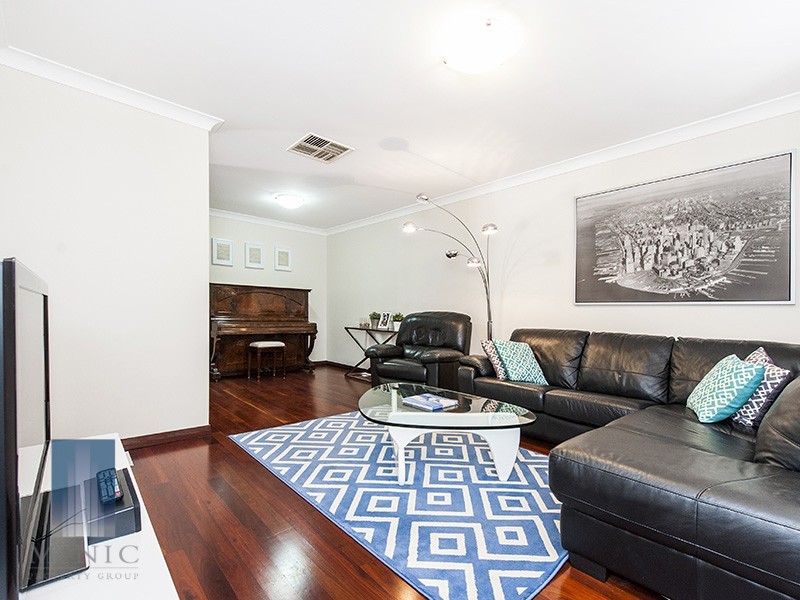 60B Cloister Avenue, Manning WA 6152