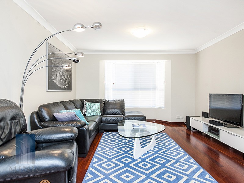 60B Cloister Avenue, Manning WA 6152