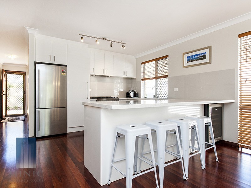 60B Cloister Avenue, Manning WA 6152