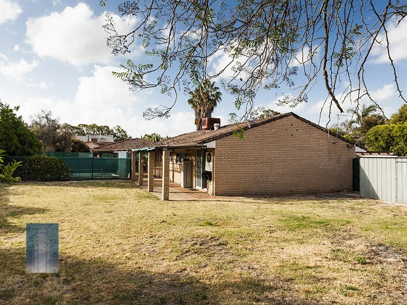 26 Liseron Way, Ferndale WA 6148