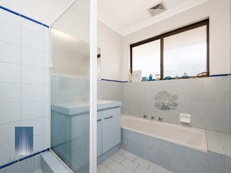 2 Nicol Road, Parkwood WA 6147